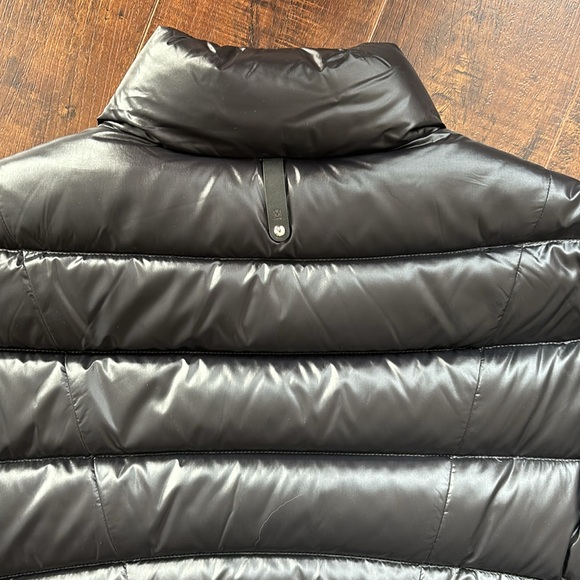 MACKAGE // Reema Short Down Puffer // Medium - Picture 8 of 8
